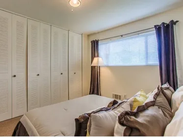 Apartamento inteiro em residência em 1231 Clairmont Rd, Decatur, GA 30030, USA, imagem 3 de 32