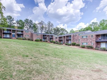 Apartamento inteiro em residência em 1231 Clairmont Rd, Decatur, GA 30030, USA, imagem 35 de 41