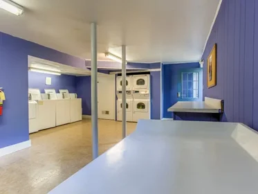 Apartamento inteiro em residência em 1231 Clairmont Rd, Decatur, GA 30030, USA, imagem 21 de 32