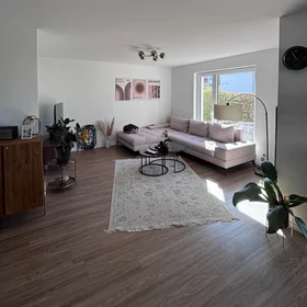 Habitación privada en Nobelstraße, imagen 1 de 4