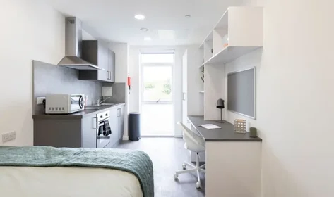 Studio at Winnall Close, Winchester, SO23 0LG, image 1 of 10