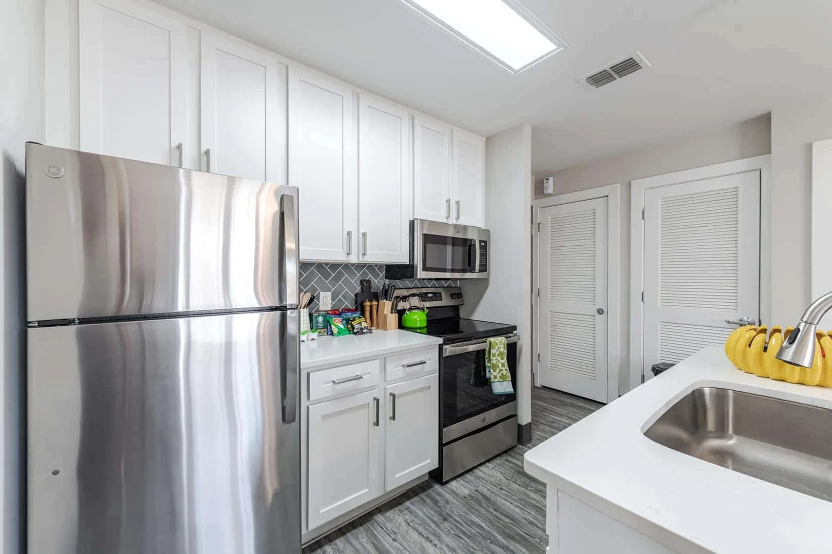 3009 ME Valentine Drive, Raleigh, NC 27607, United States