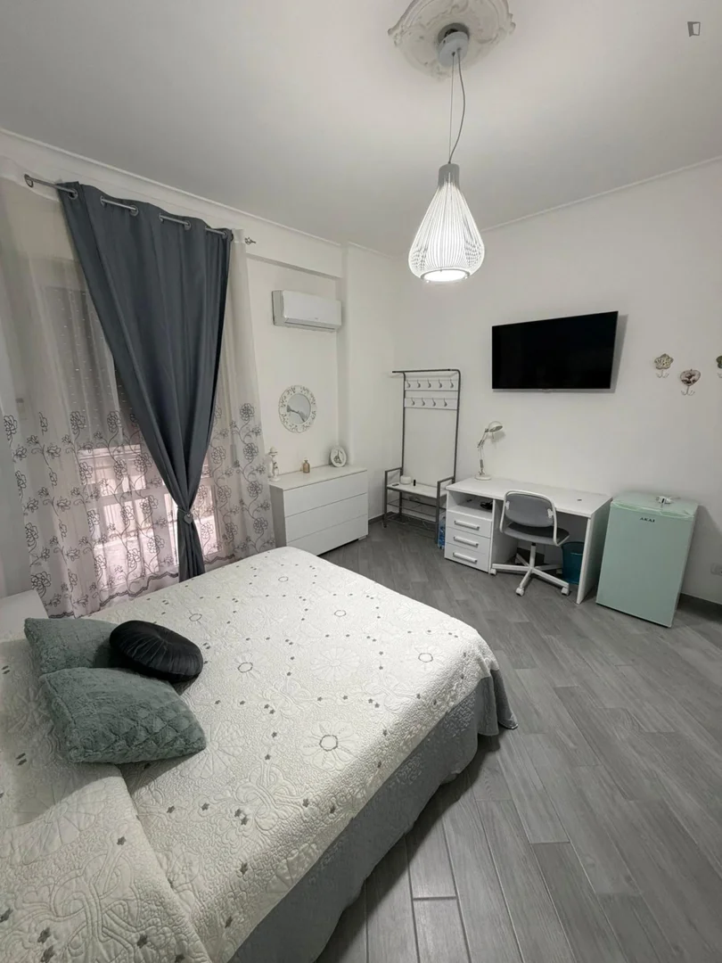 Chambre d'étudiant bon marché à proximité du campus dans 