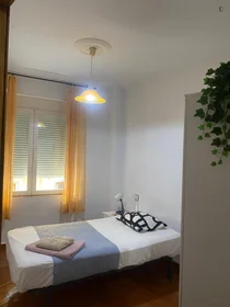 Chambre privée à Calle Terriza, image 2 de 27