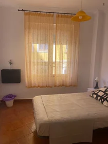 Chambre privée à Calle Terriza, image 3 de 27