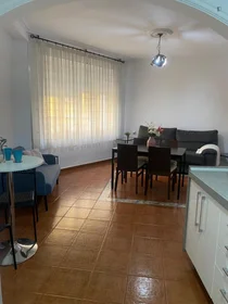 Chambre privée à Calle Terriza, image 10 de 27