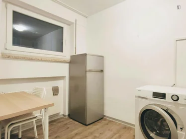 Private room at Löwen str., image 3 of 6
