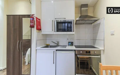 Stüdyo daire konumu Ashmore Rd, 6 9 görüntüsü