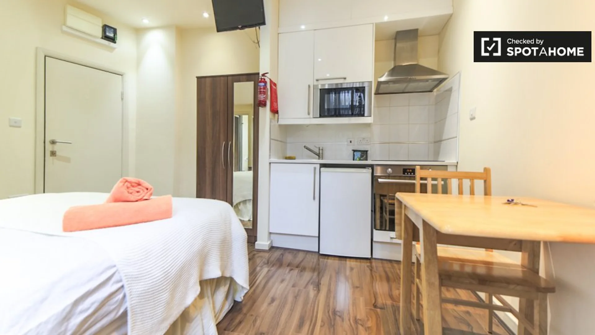 Bequemes Studio-Apartment für studentisches Wohnen in 