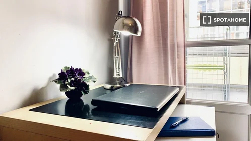 Private room at Estr. A-Da-Maia, 1500-002 Lisboa, Portugal, image 12 of 19