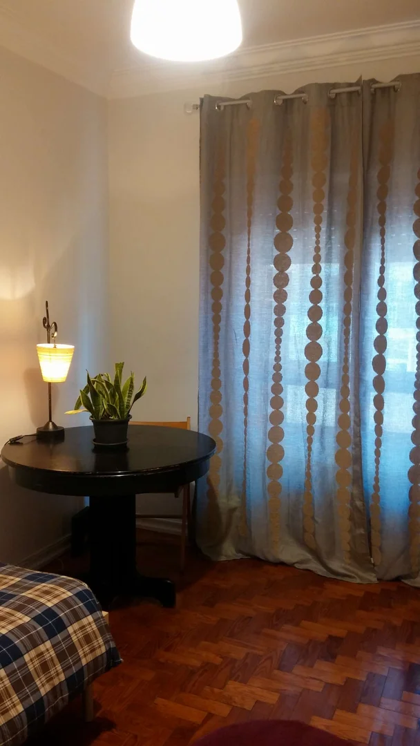 Budget-friendly student room close to campus in 