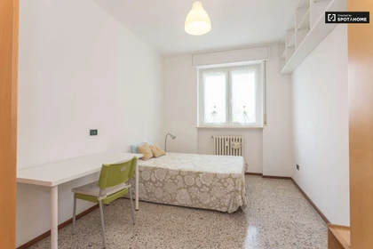 Zimmer mit Doppelbett zu vermieten Milano