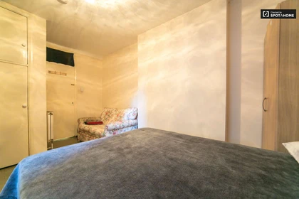 Zimmer mit Doppelbett zu vermieten City-of-westminster