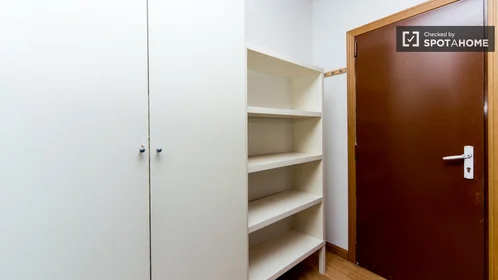 Private room at Calle de Embajadores, image 13 of 19