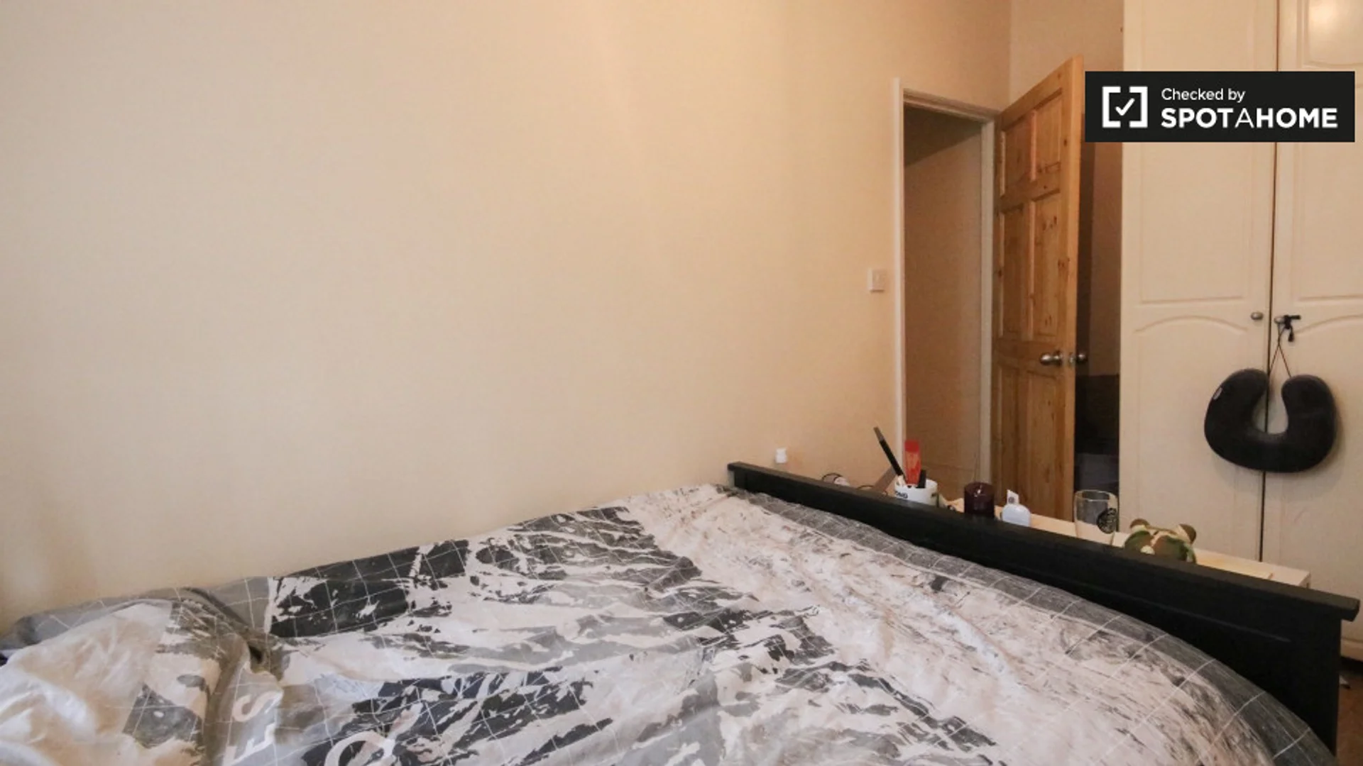 Studentenfreundliches Zimmer in  mit modernen Annehmlichkeiten