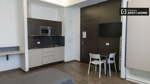 Logement entier à Via della Marranella, image 6 de 14