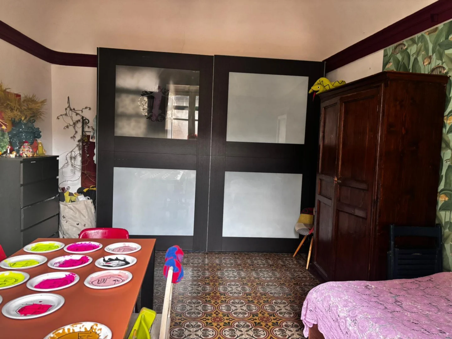 Quarto amigo do estudante em  com comodidades modernas