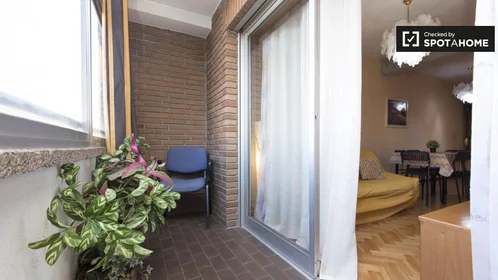Private room at Vía Complutense, image 13 of 19