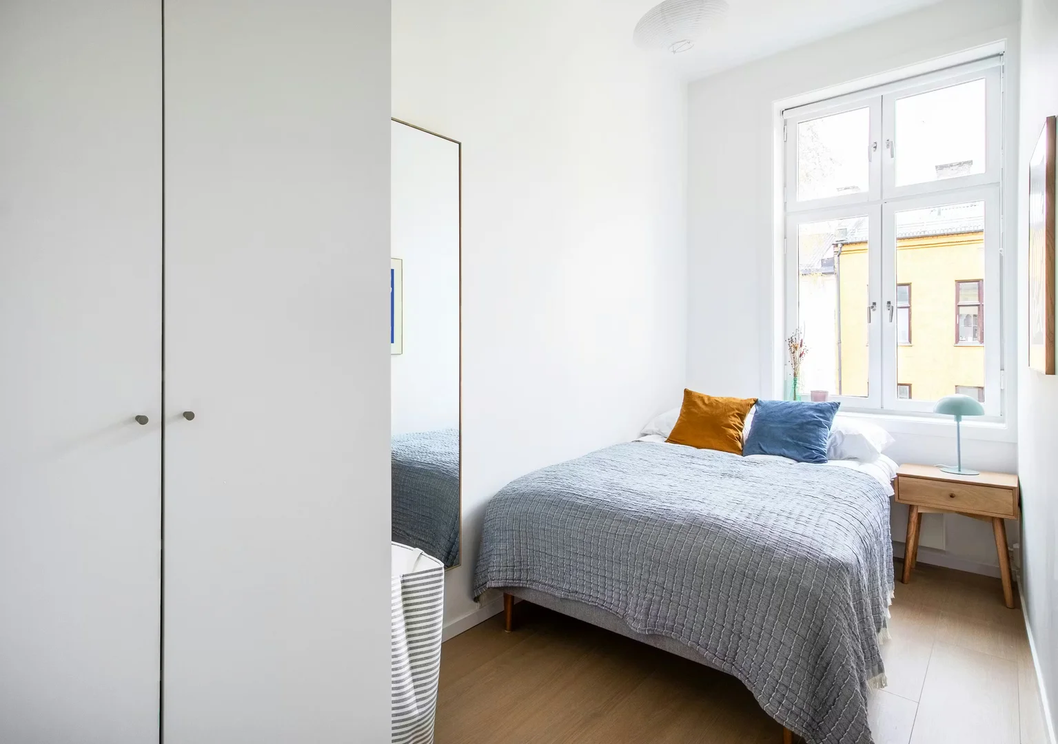 Habitación para estudiantes en  con área de estudio y facilidades compartidas