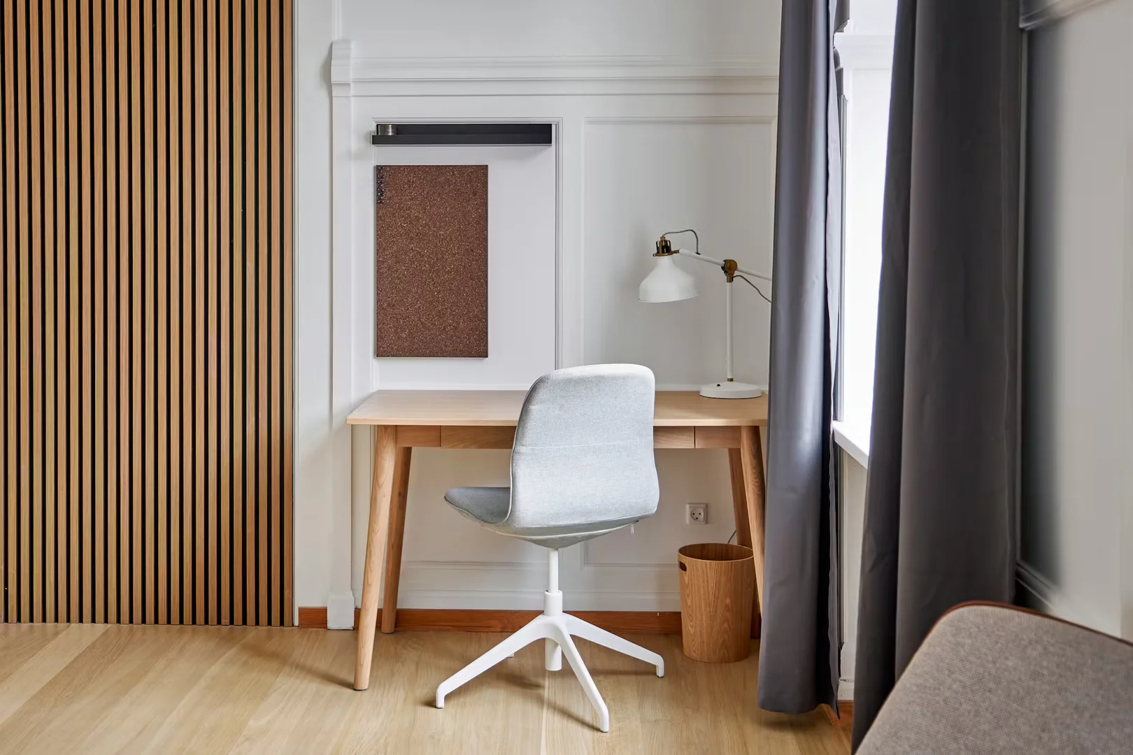 Quarto acolhedor para estudantes disponível em