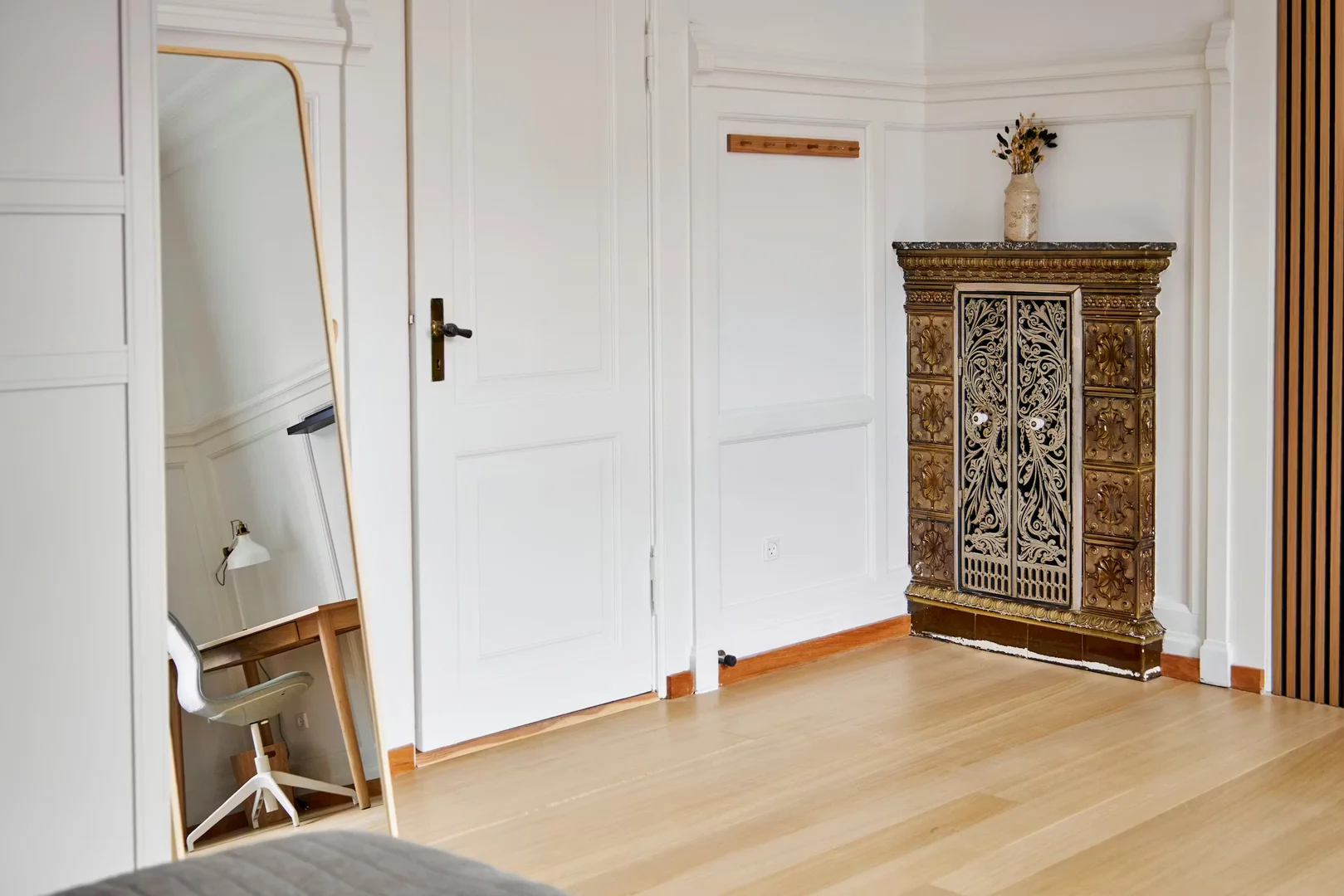 Quarto para alugar em apartamento de estudantes em , totalmente mobilado