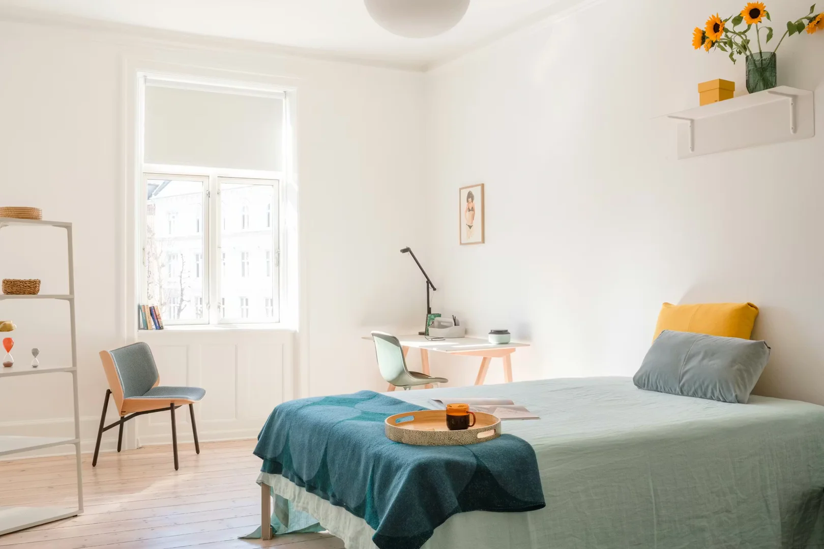 Chambre confortable pour étudiants disponible dans 