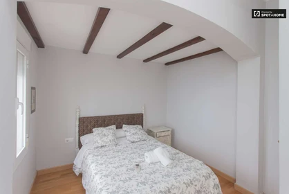 Chambre à louer avec lit double Sevilla