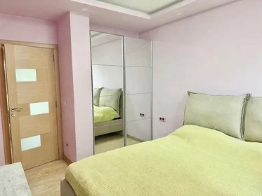 Appartamento intero in bulevard „Doctor G. M. Dimitrov“, Izgrev, immagine 2 di 10
