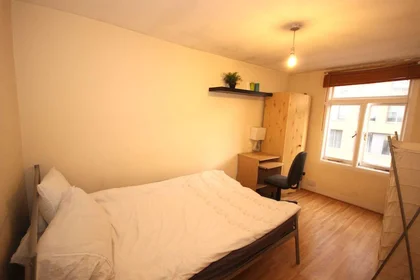 私人房间 在 Vauxhall Bridge Road, 10的图像1