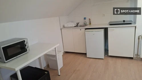 Studio at Rue Fik Guidon, image 11 of 17