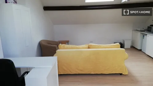 Studio at Rue Fik Guidon, image 7 of 17