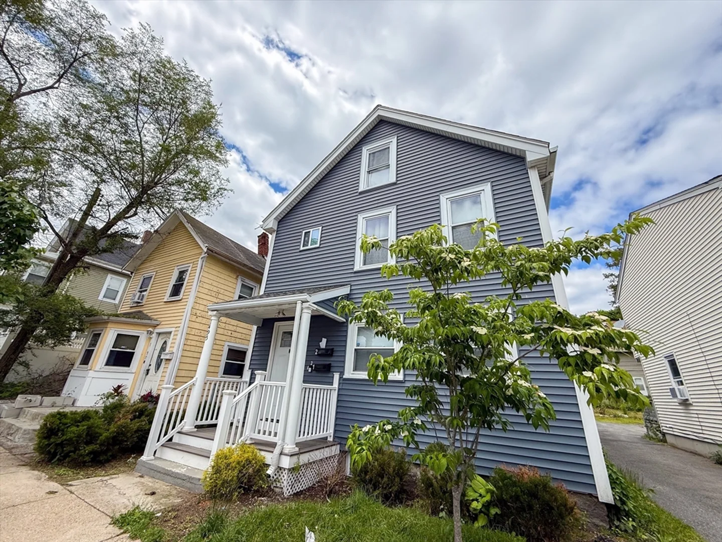 1495, Hyde Park Ave., Unit 1, Hyde Park, Boston, MA, 02136