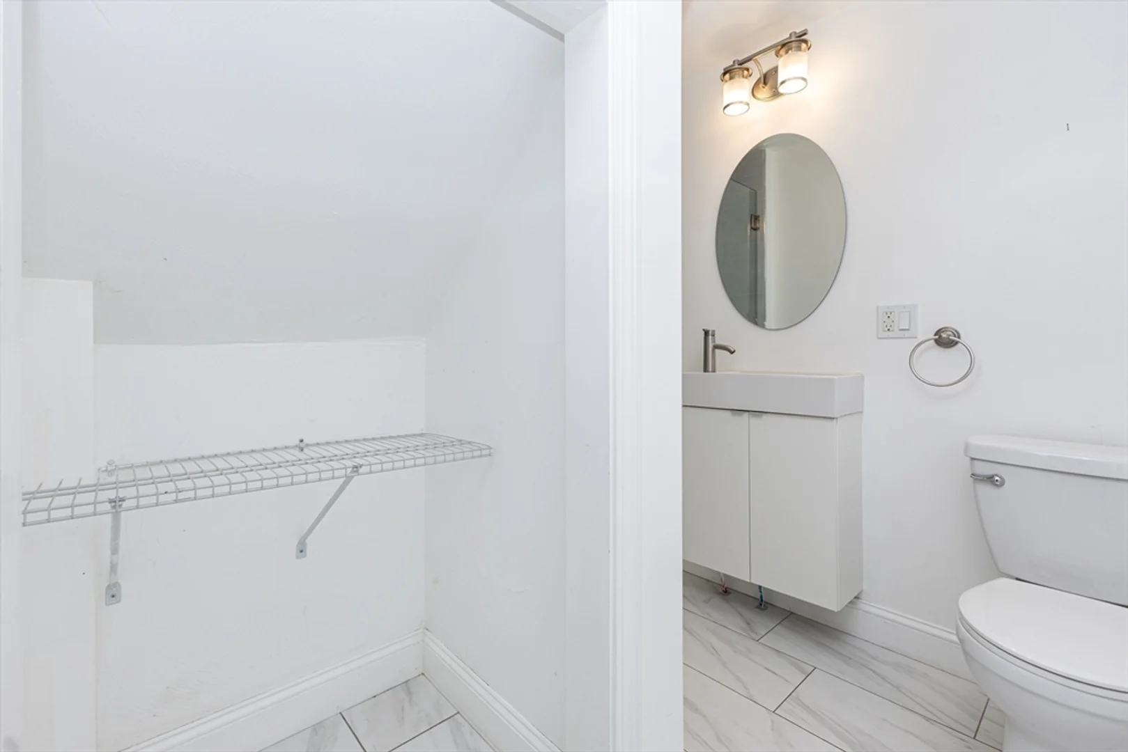 1495, Hyde Park Ave., Unit 1, Hyde Park, Boston, MA, 02136
