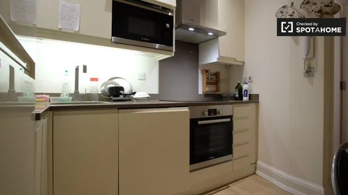 Private room at Tachbrook Street, image 7 of 17