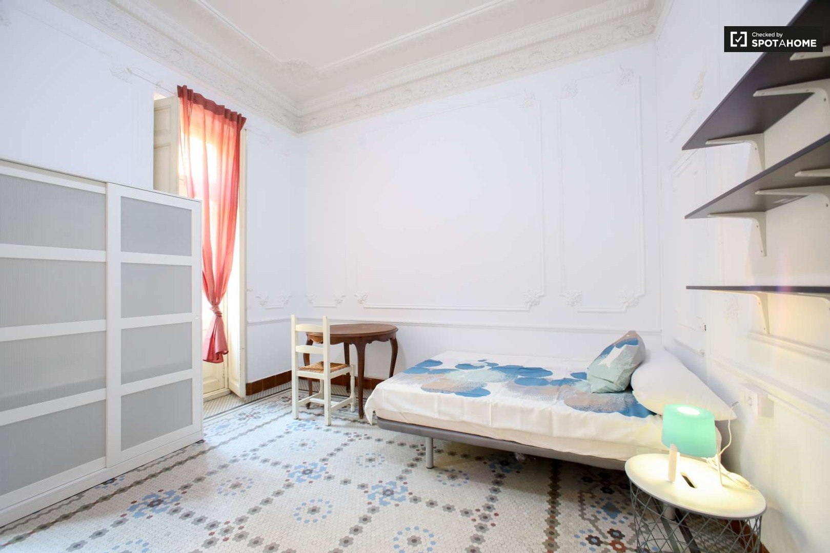 Pokój do wynajęcia z podwójnym łóżkiem w Walencja