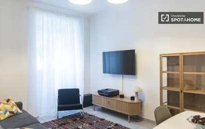 Entire apartment at Via Iberia, image 2 of 19