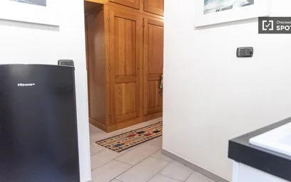 Entire apartment at Via Iberia, image 16 of 19