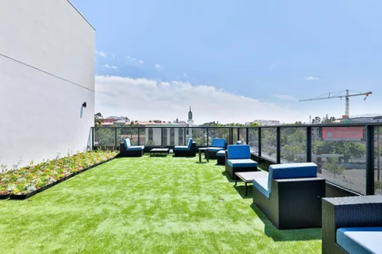 Private room at 1073 Exposition Blvd, image 9 of 13