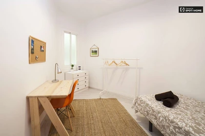 Chambre à louer avec lit double Barcelona