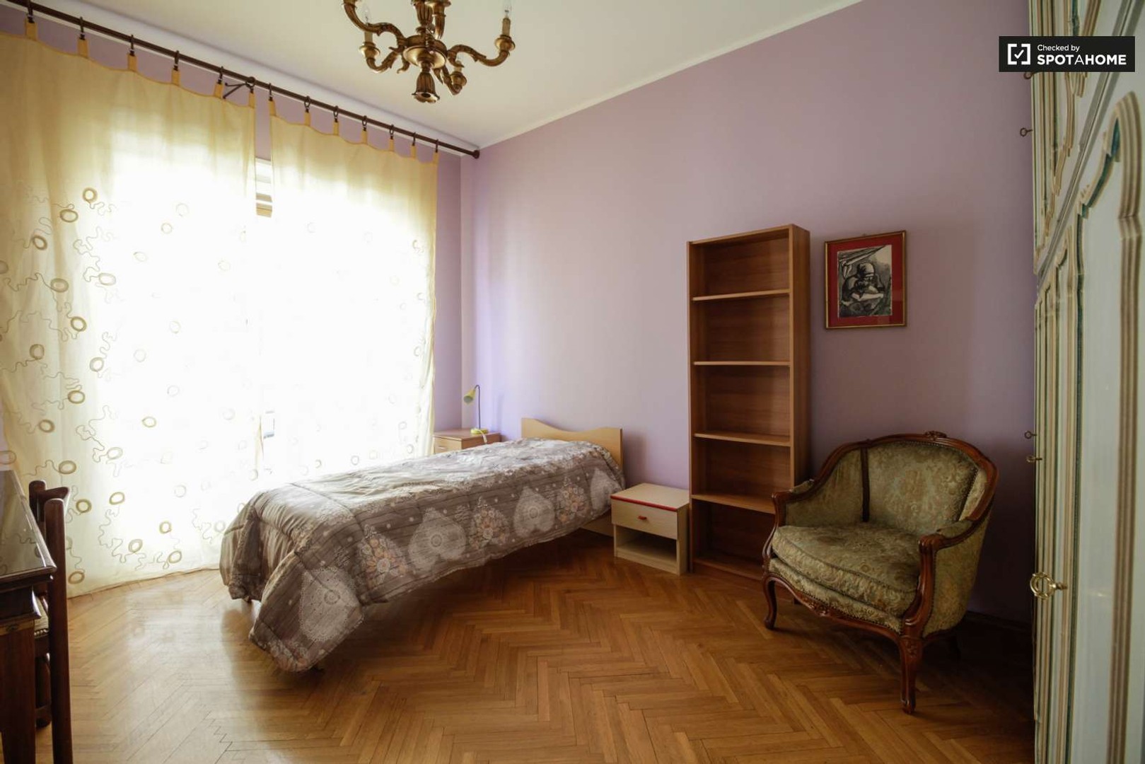Room for rent with double bed Turin