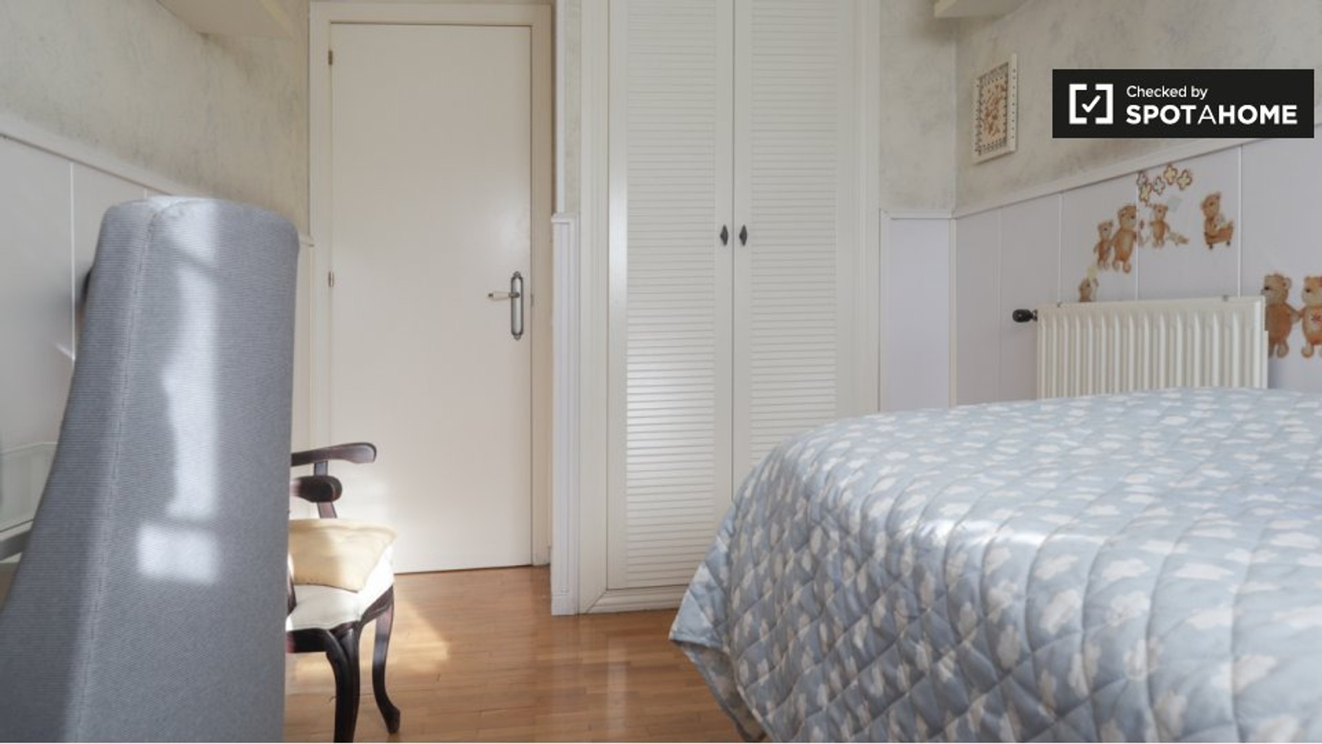 Alcobendas de çift kişilik yataklı kiralık oda
