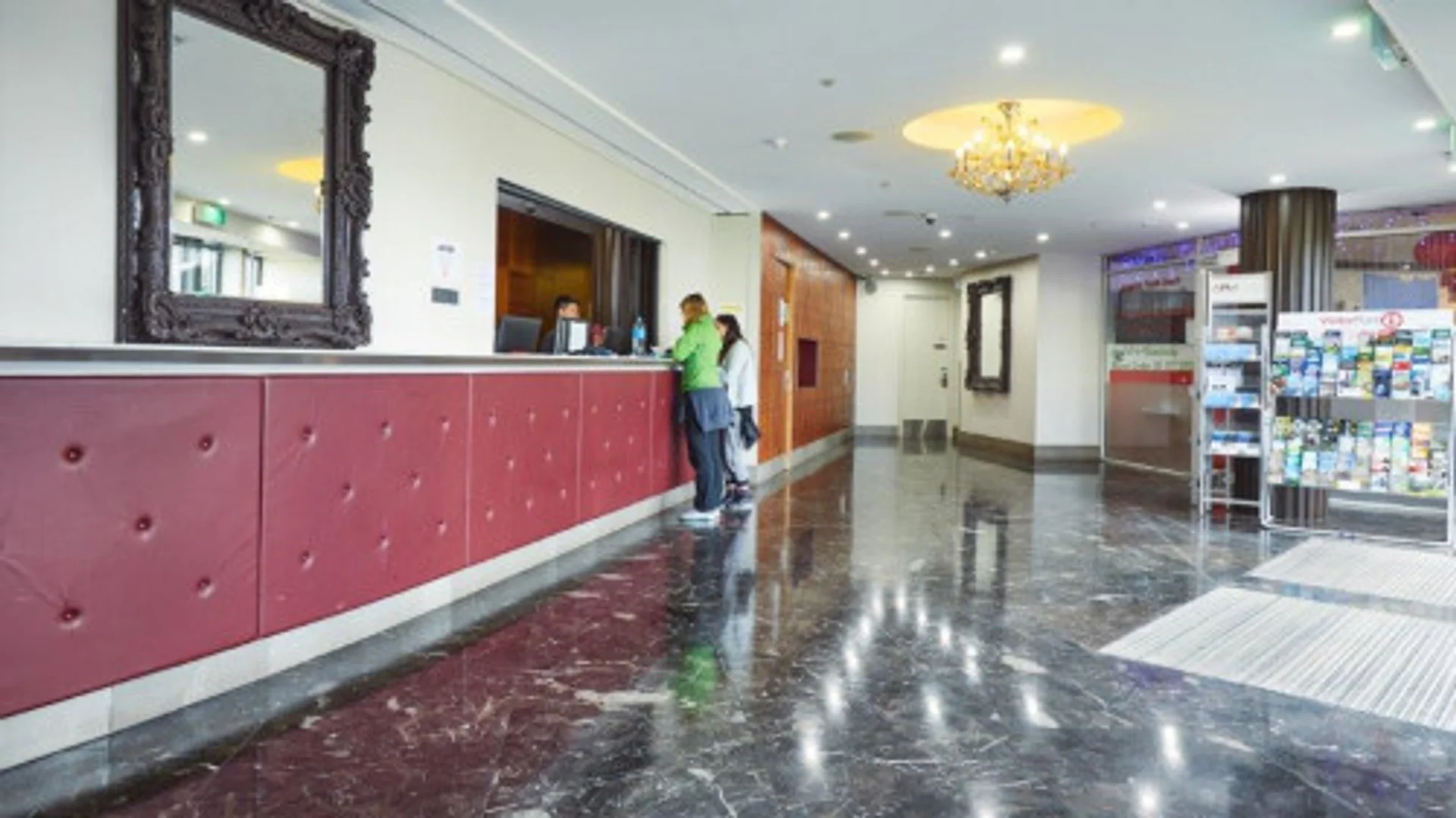 Cozy room for students available in 