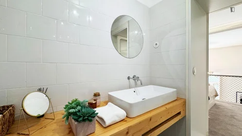 Logement entier à Largo da Sé Velha, image 11 de 15