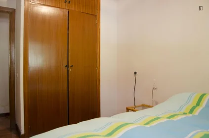 私人房间 在 Calle del Golfo de Salonica, 16的图像4