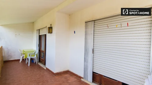 Habitación privada en Av. Infante Dom Henrique, 2775 Parede, Portugal, imagen 14 de 19