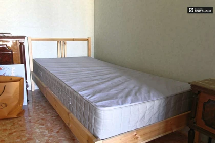 Room for rent in a shared flat in Roma