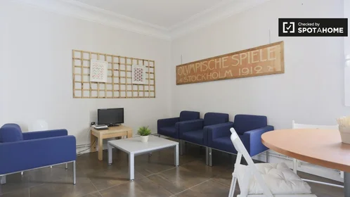 Privatzimmer in der Calle Mantuano, 4, 28002 Madrid, Spain, bild 6 von 19