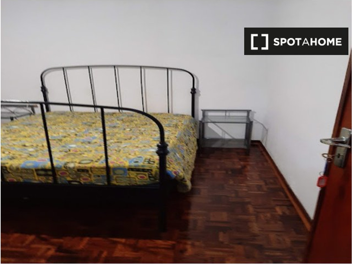 Habitación en alquiler con cama doble Coimbra