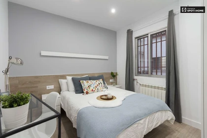 Quarto barato em Madrid