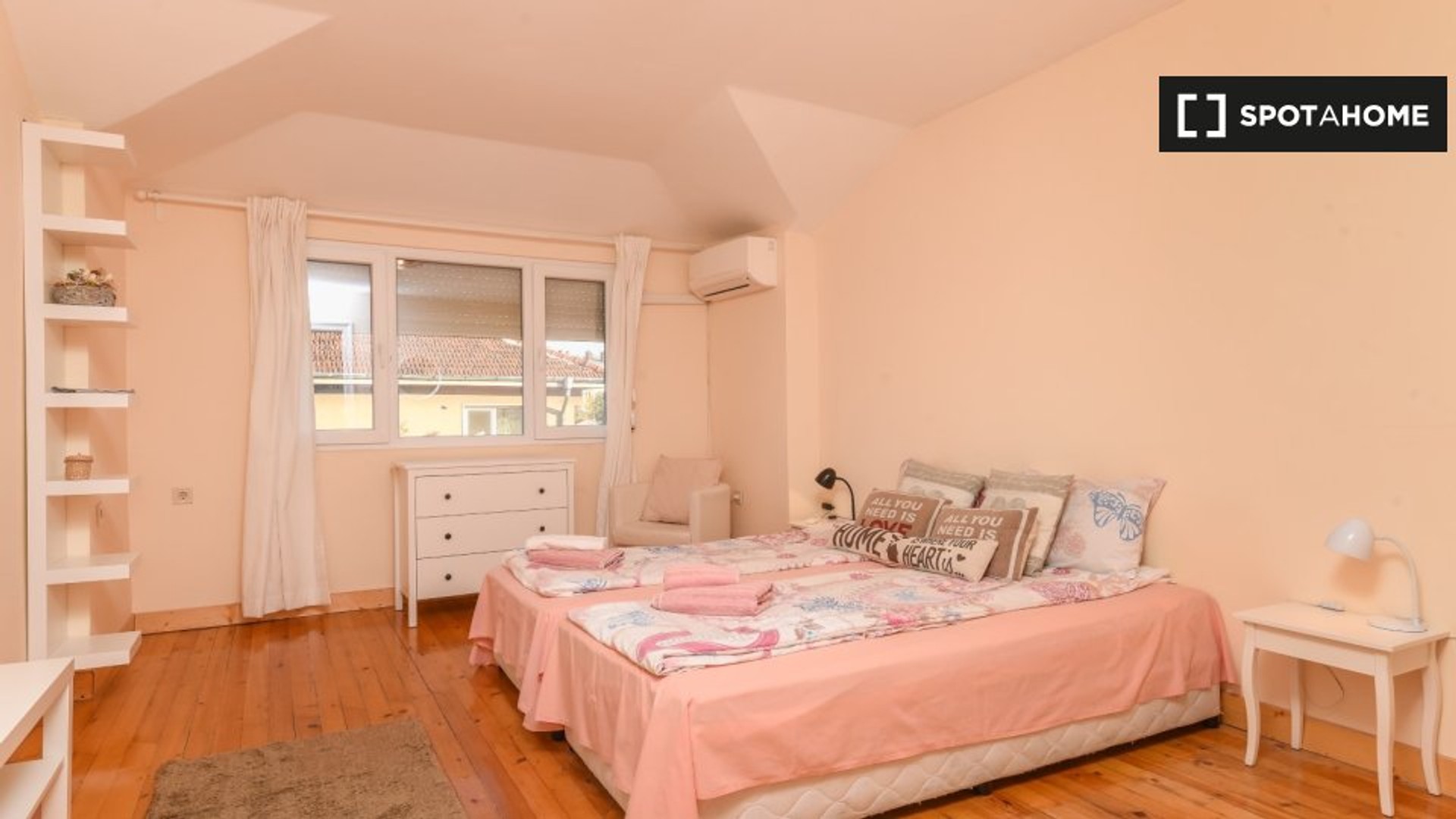 Appartamento con 3 camere da letto a Sofia